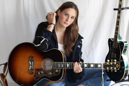 Live Music - Hannah Morris
